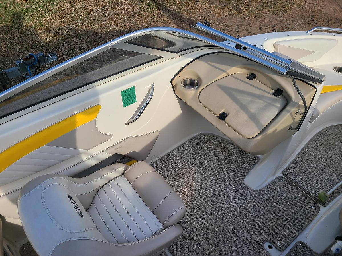 Used 2003 Glastron GT185 I/O