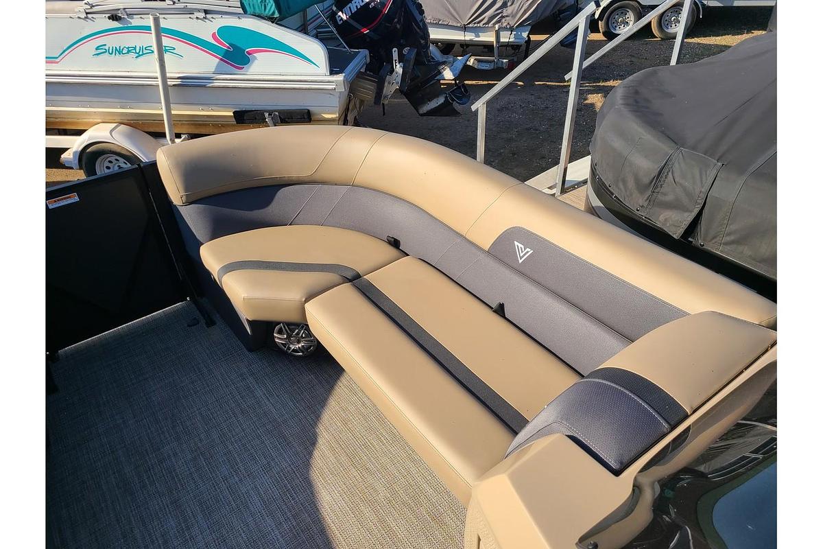 2025 Viaggio Lago X22U