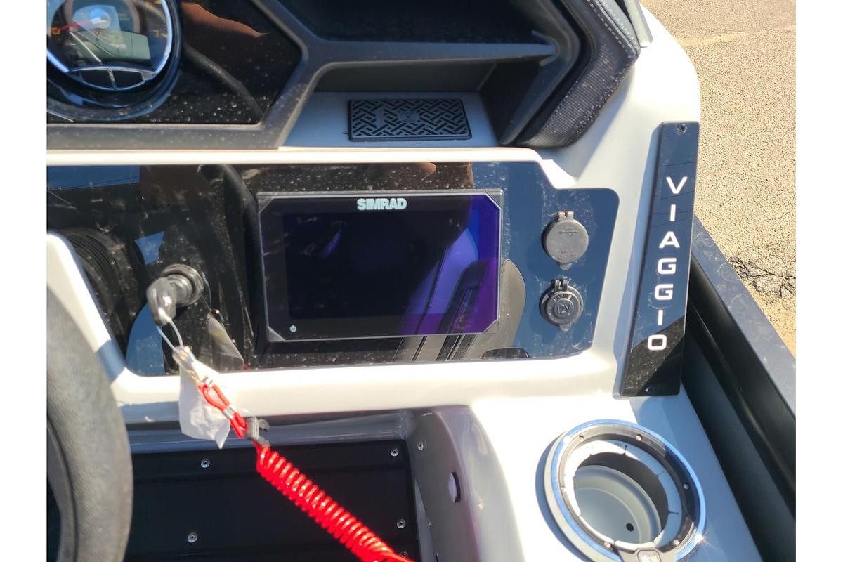 2025 Viaggio Lago Z22Q Tritoon W/ 150HP Suzuki Motor & Yacht Club Deluxe Bunk Trailer