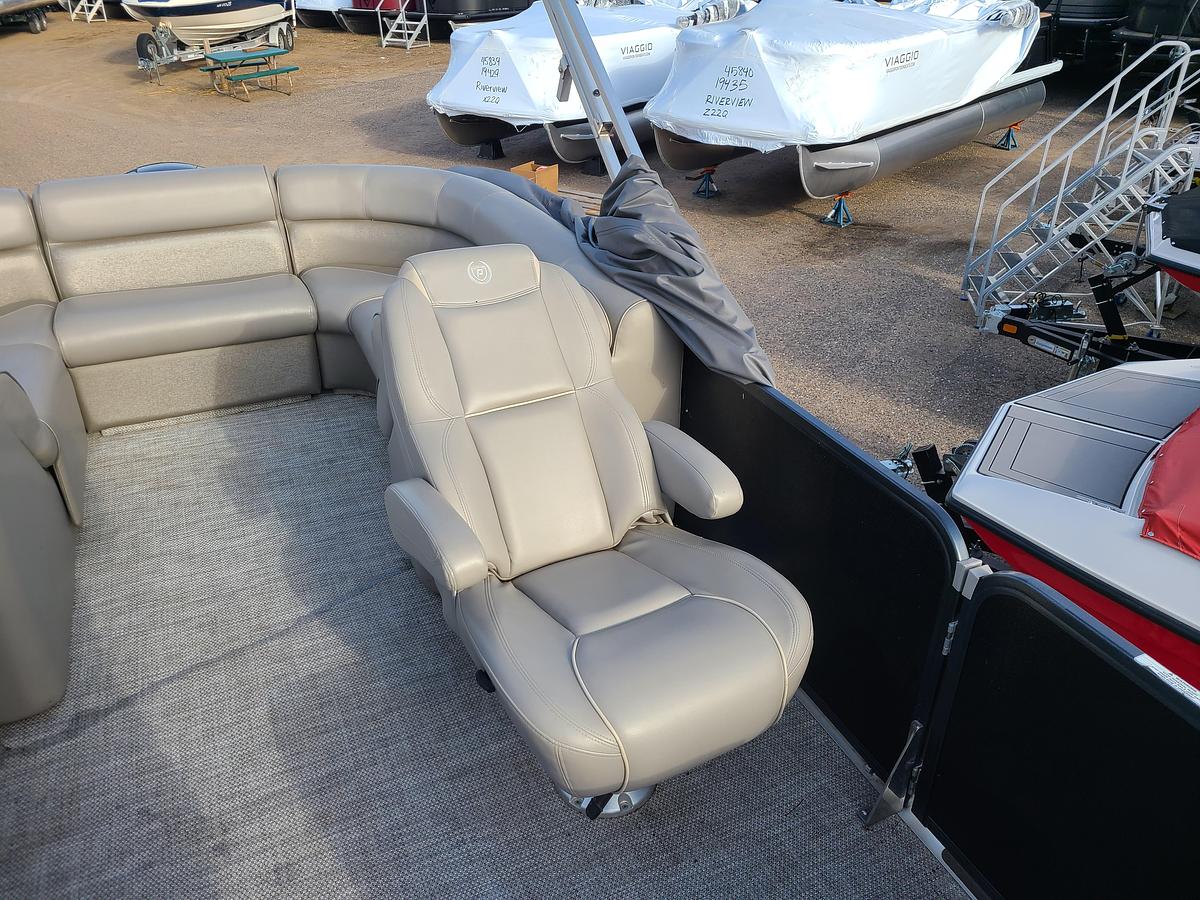 Used 2018 Premier 230 Sunsation RF With A 115HP Mercury Motor