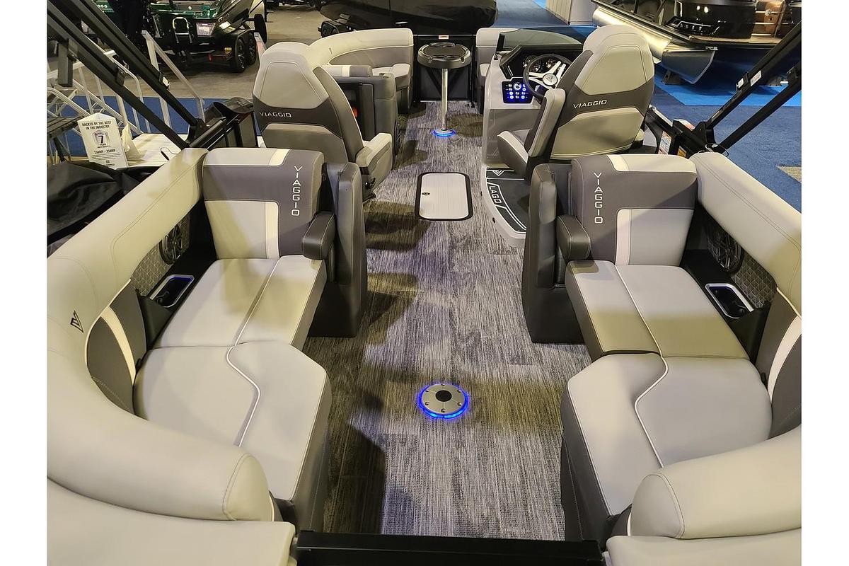 2026 Viaggio Lago Z22U Tritoon W/ A Suzuki 150HP Motor