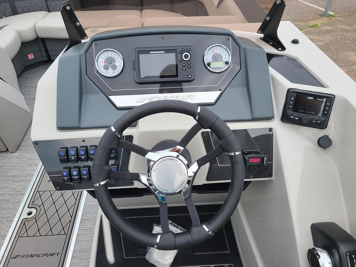 2026 Starcraft SLS-3 DL Bar With A 150HP Suzuki Motor