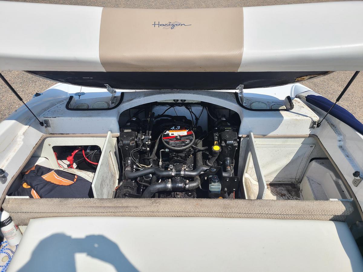 Used 2006 Four Winns 190 Horizon