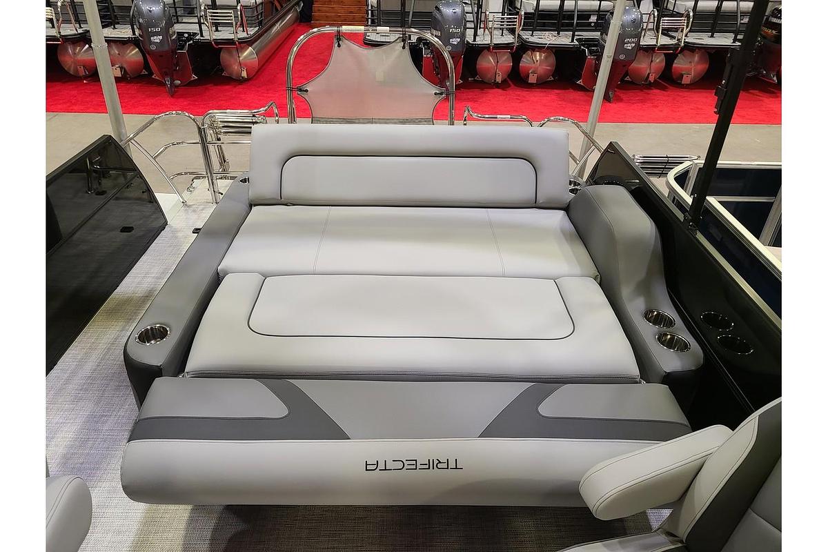 2023 Trifecta 24UL C Series