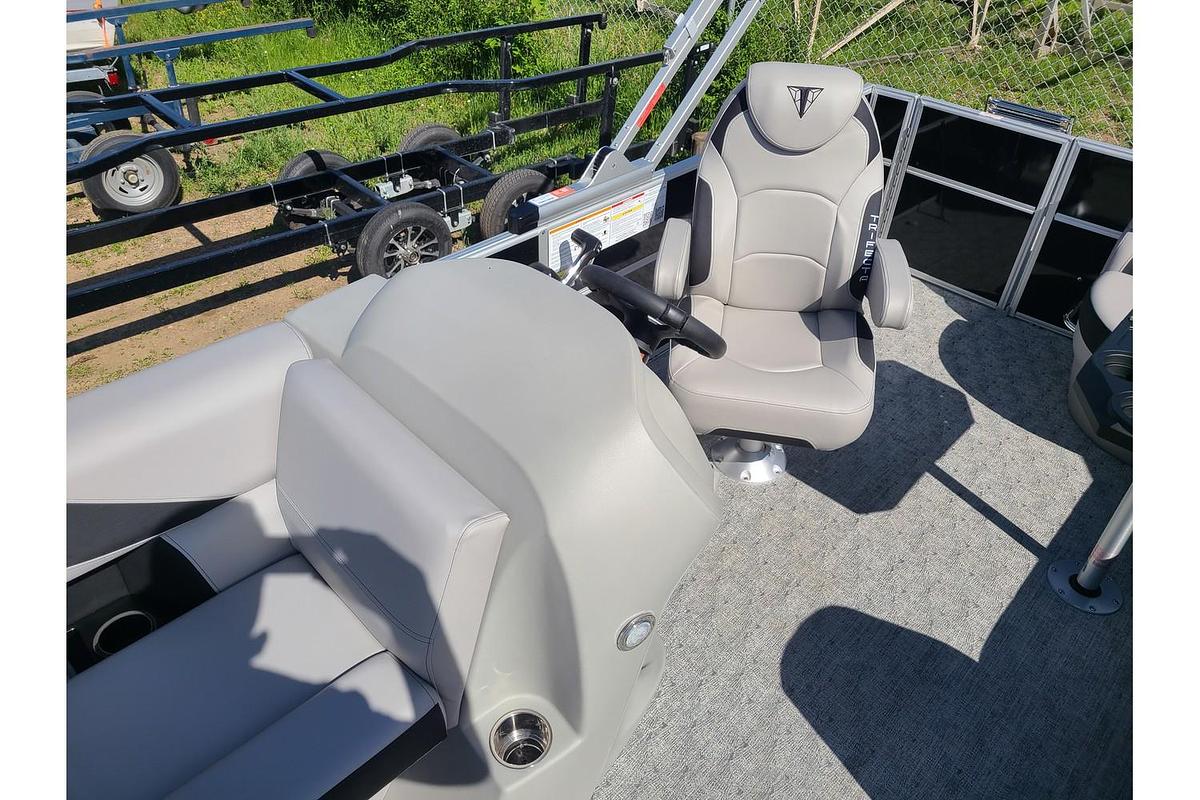 2024 Trifecta LE Series 20C2 With A 60HP Suzuki Motor