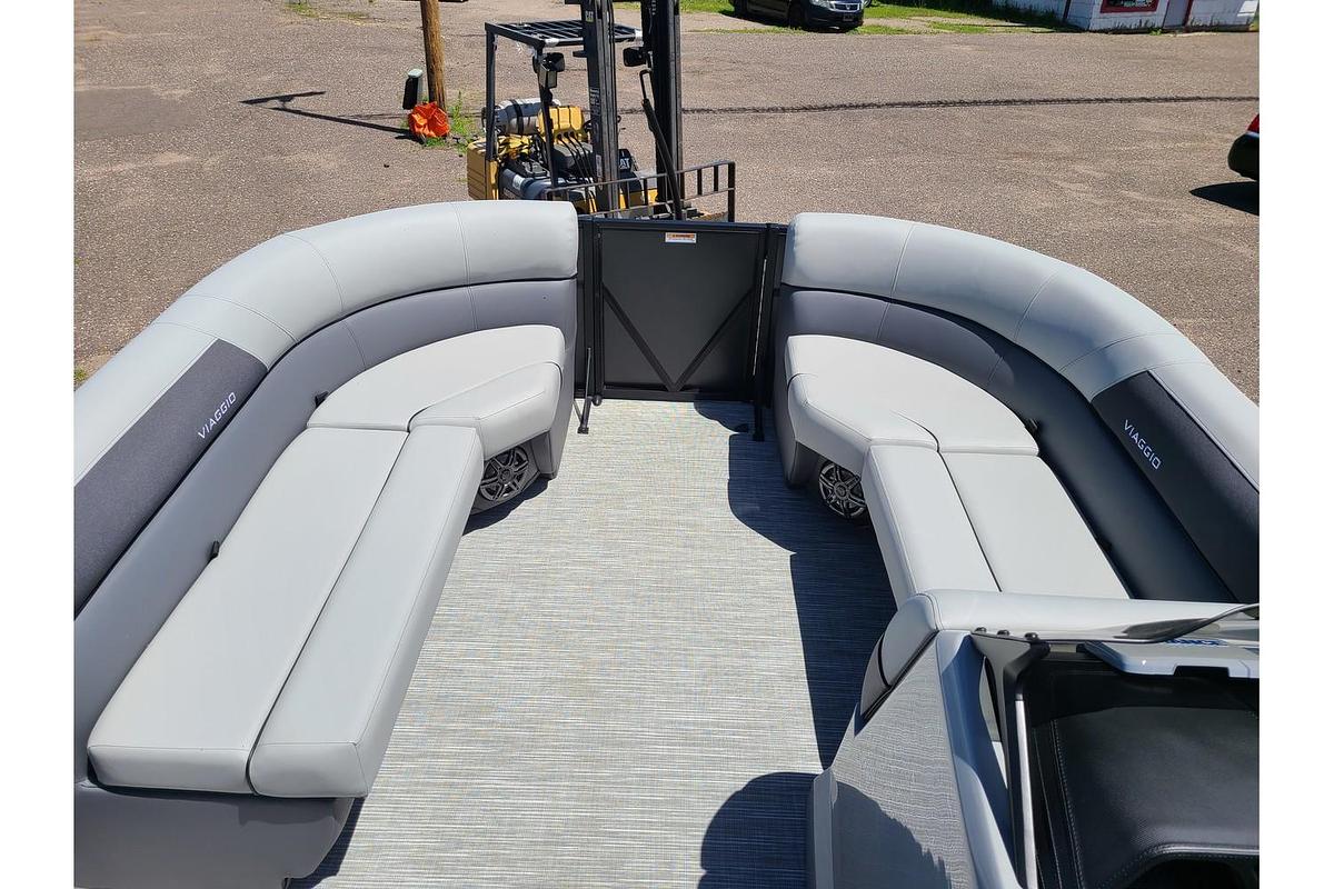 2024 Viaggio Lago V20C Tritoon With A 150HP Suzuki Motor