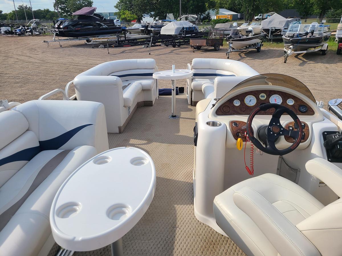 Used 2005 Starcraft Elite 206 With A 50HP Honda Motor & Bunk Trailer