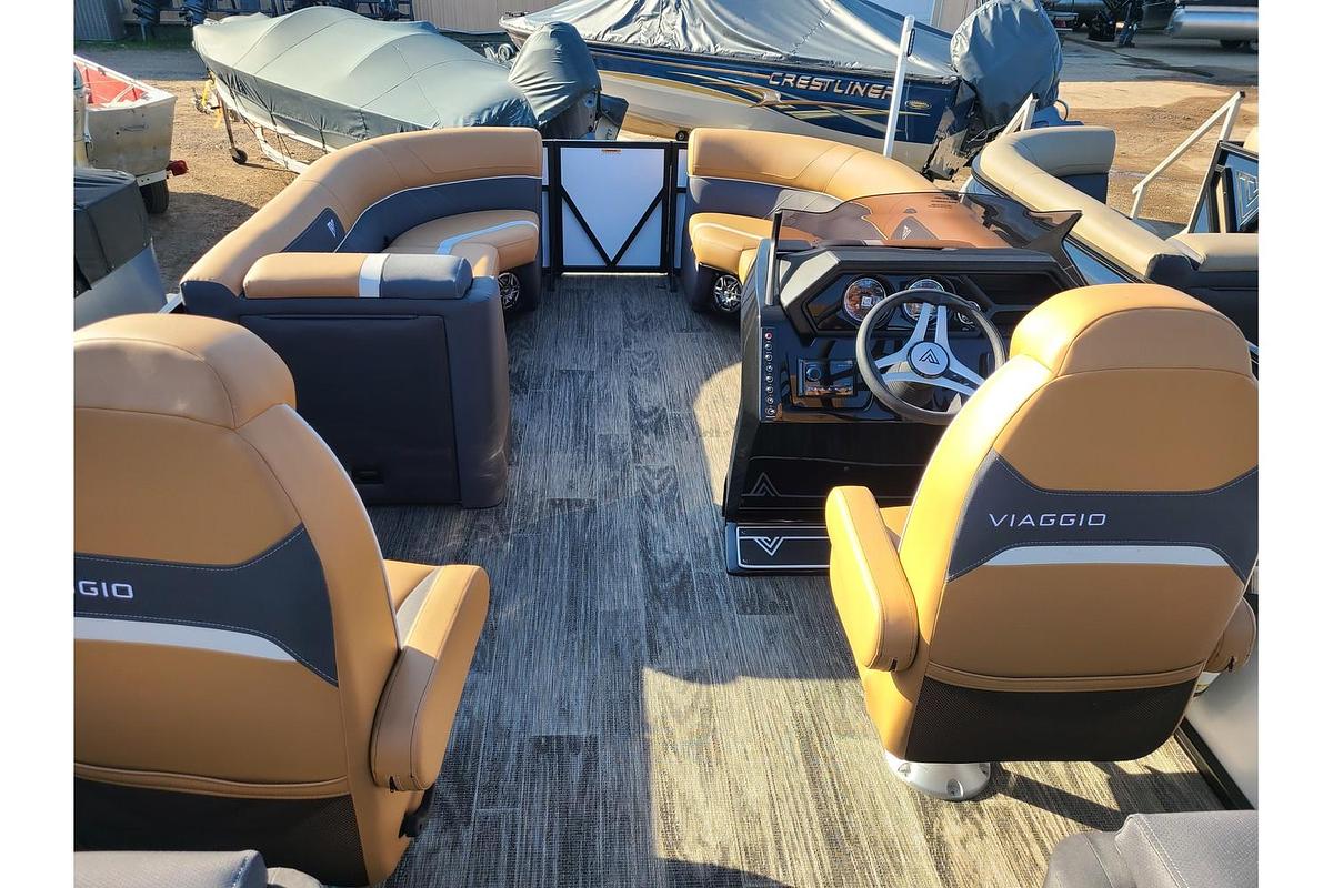 2025 Viaggio Lago X22U With A 115HP Suzuki Stealth Motor