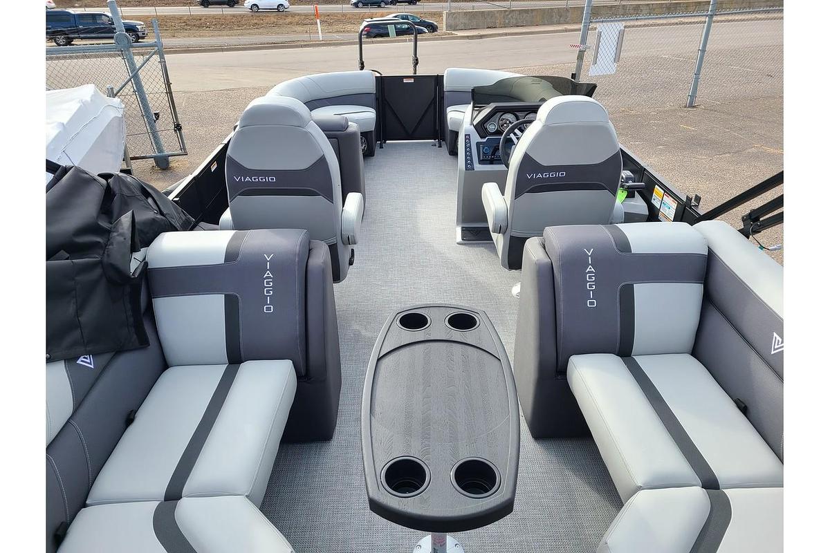 2025 Viaggio Lago X22U With A 115HP Suzuki Motor