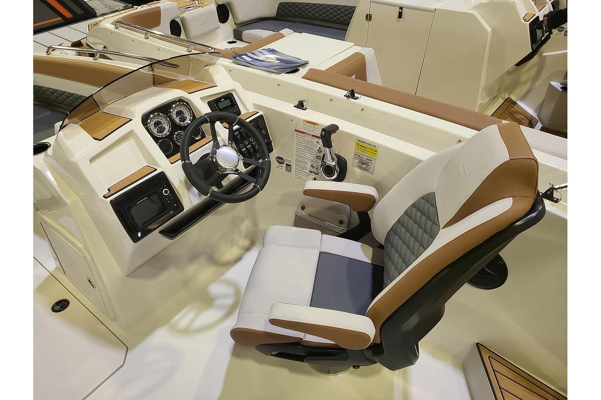 2026 Starcraft SVX 211 OB With A 200HP Suzuki Motor