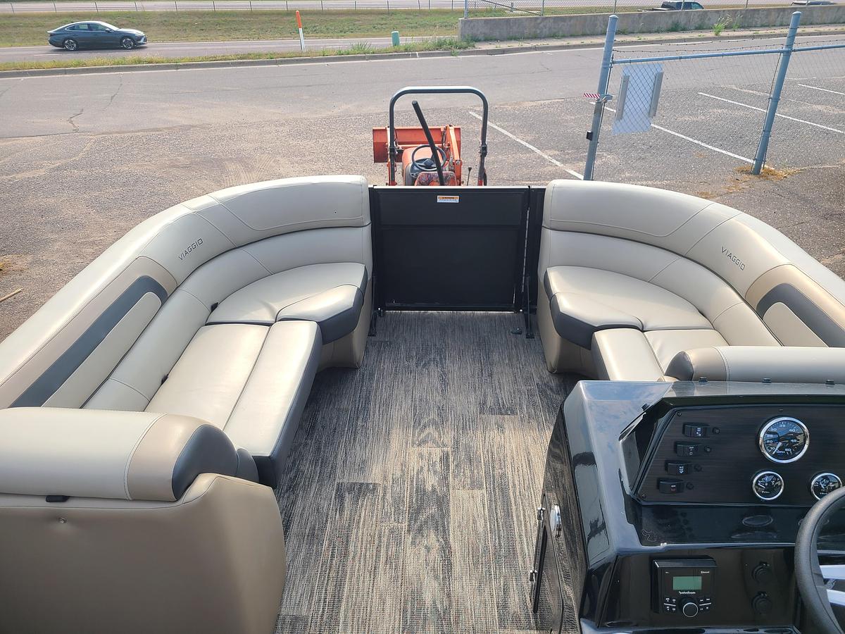 Used 2022 Viaggio Lago 22U Tritoon With 150HP Suzuki Motor & Yacht Club Trailer
