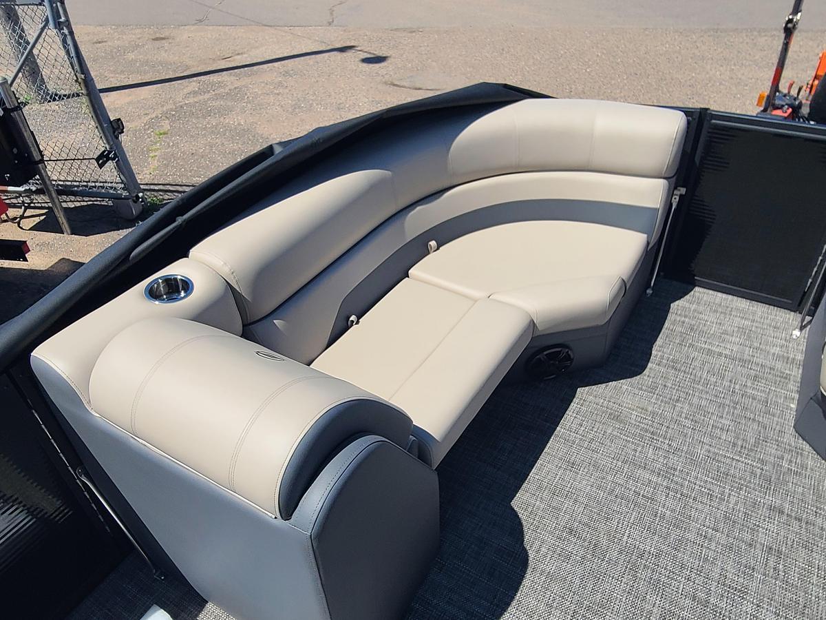 2026 Flagship Endurance E20RF With A 60HP Suzuki Motor