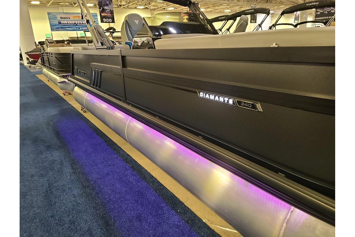 2026 Viaggio Diamante 24Q Tritoon W/ A 350HP Suzuki Motor