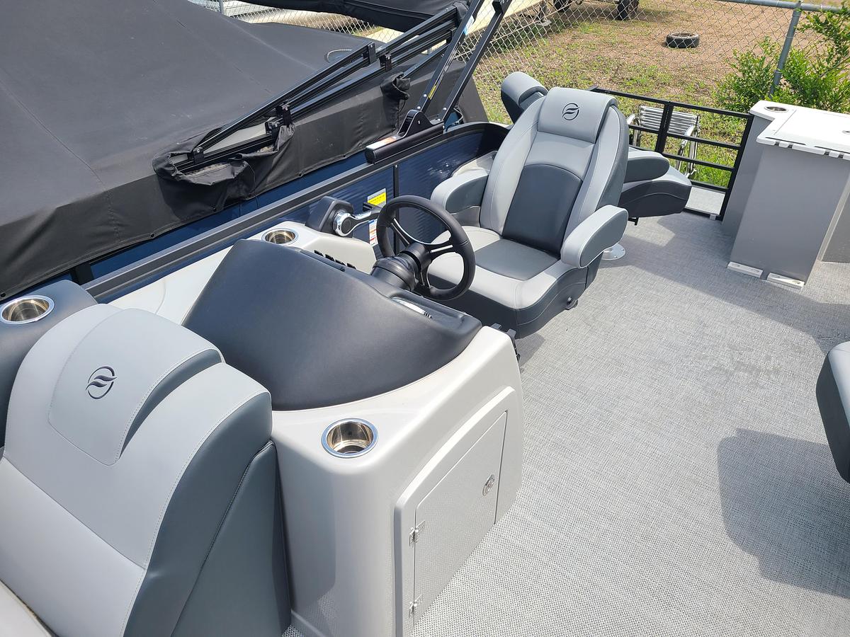 2026 Flagship Discover D22RF With A 115HP Suzuki Motor