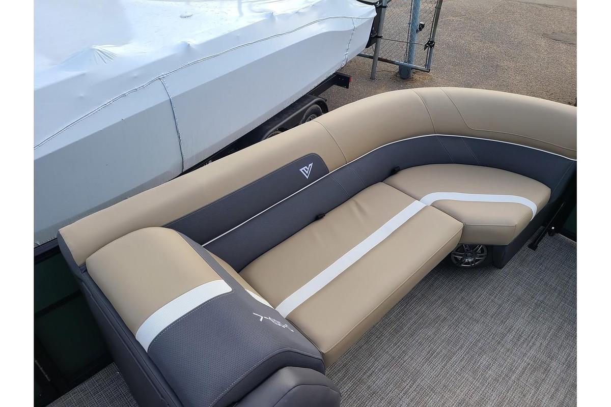 2025 Viaggio Lago X22U
