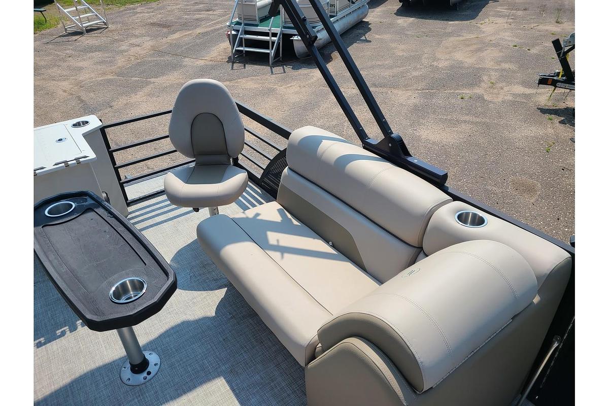 2024 Flagship 18FC