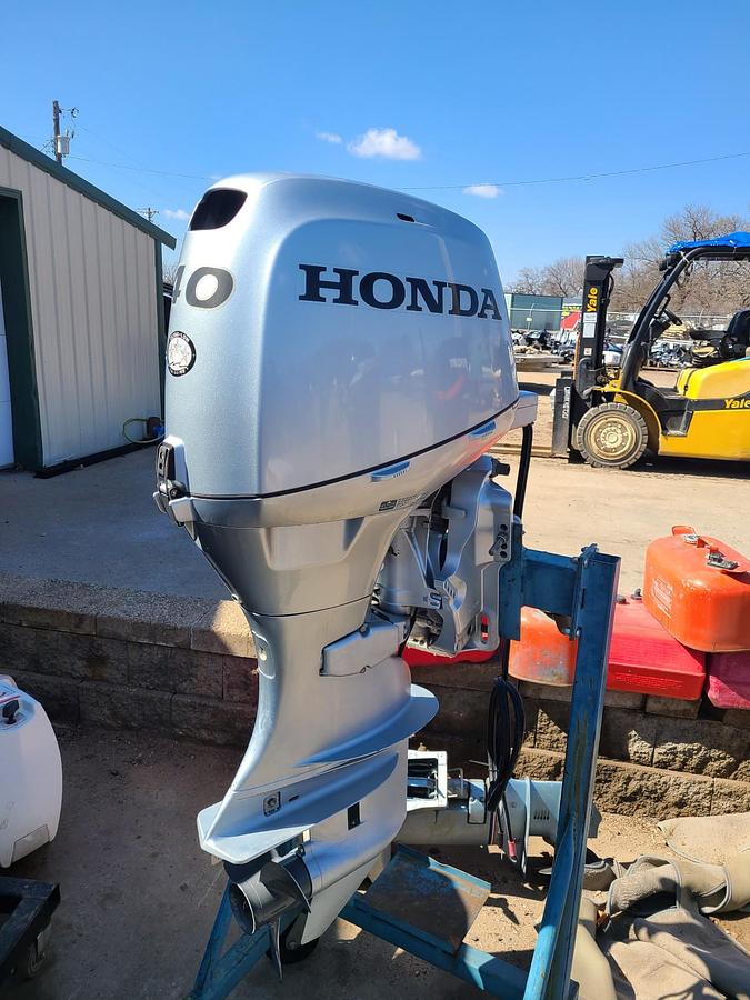 Used 2014 Honda BF40A