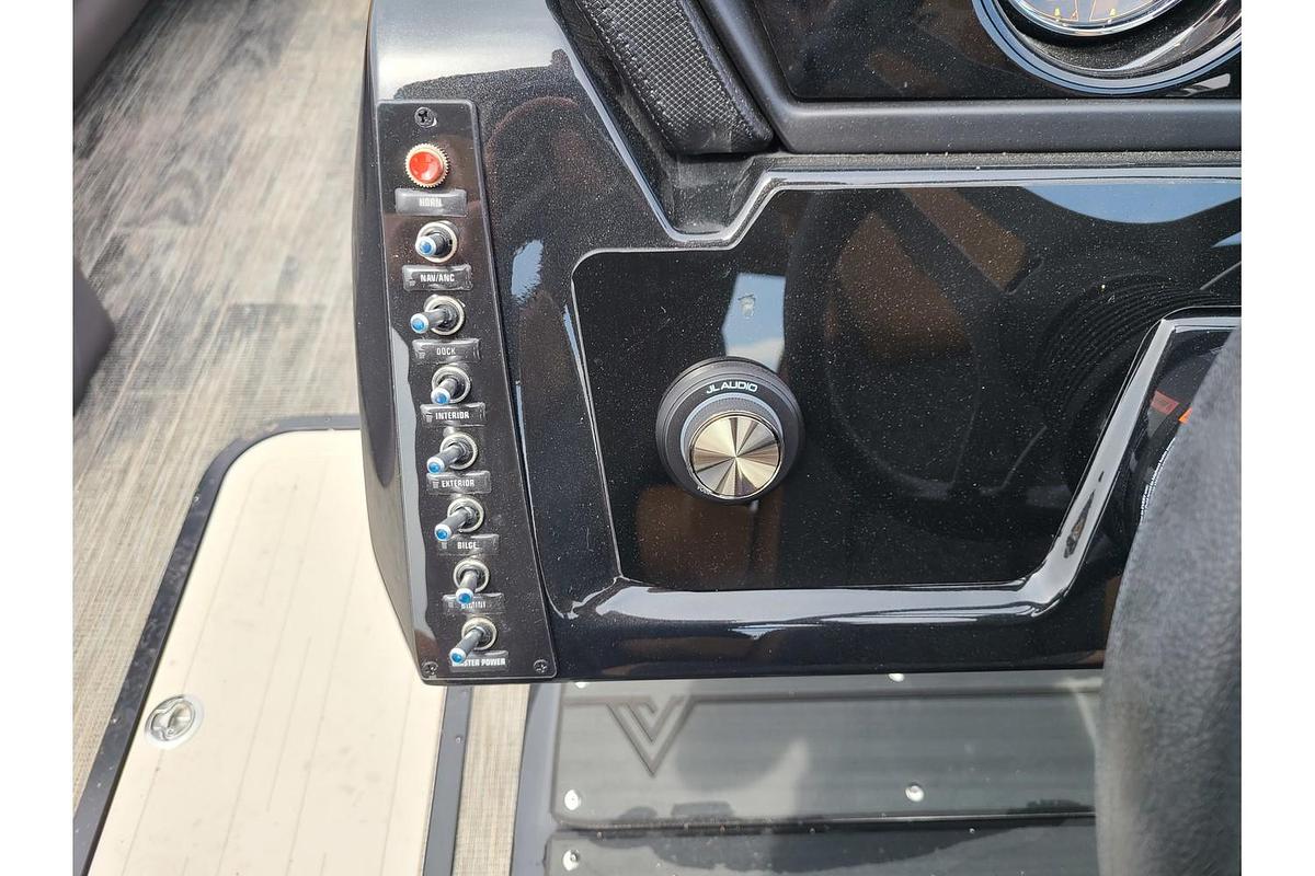 2025 Viaggio Lago Z24U Tritoon With A 200HP Suzuki Motor & Yacht Club Trailer
