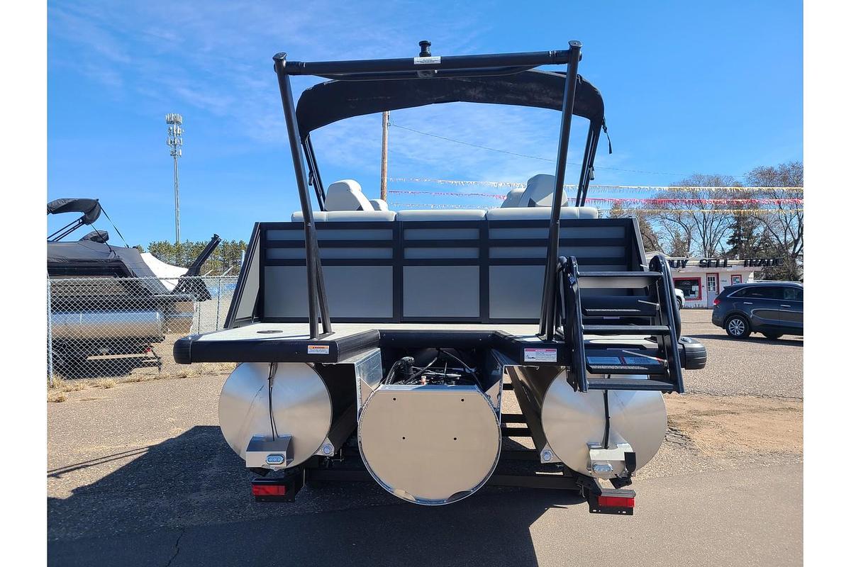 2025 Viaggio Lago Z22Q Tritoon W/ 150HP Suzuki Motor & Yacht Club Deluxe Bunk Trailer