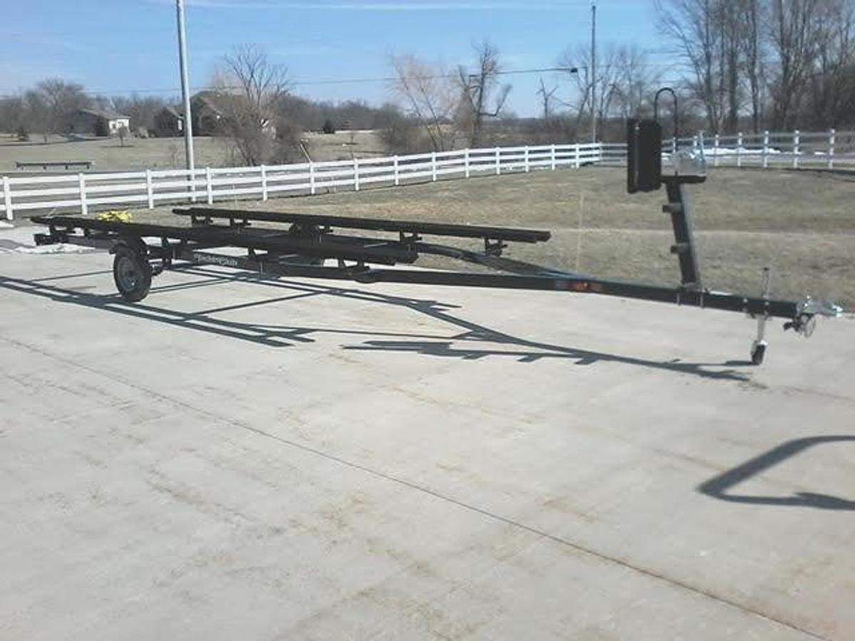 2025 Yacht Club P2223 Single Axle