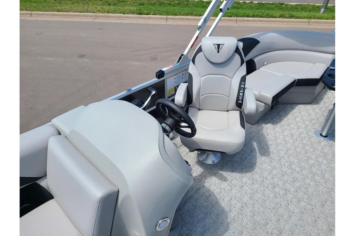 2024 Trifecta 20RF LE With A 60HP Suzuki Motor