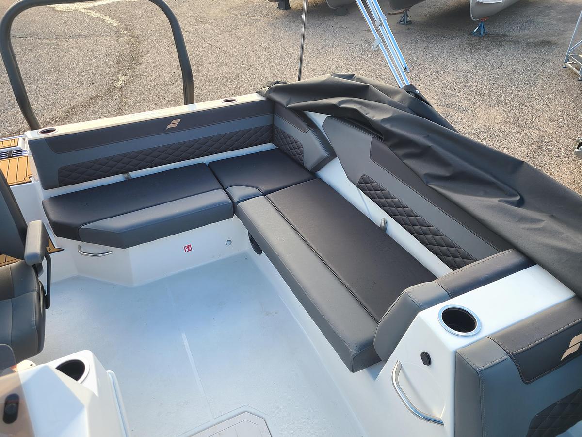 2026 Starcraft SVX 171 W/ A Suzuki 115HP Motor & Trailer