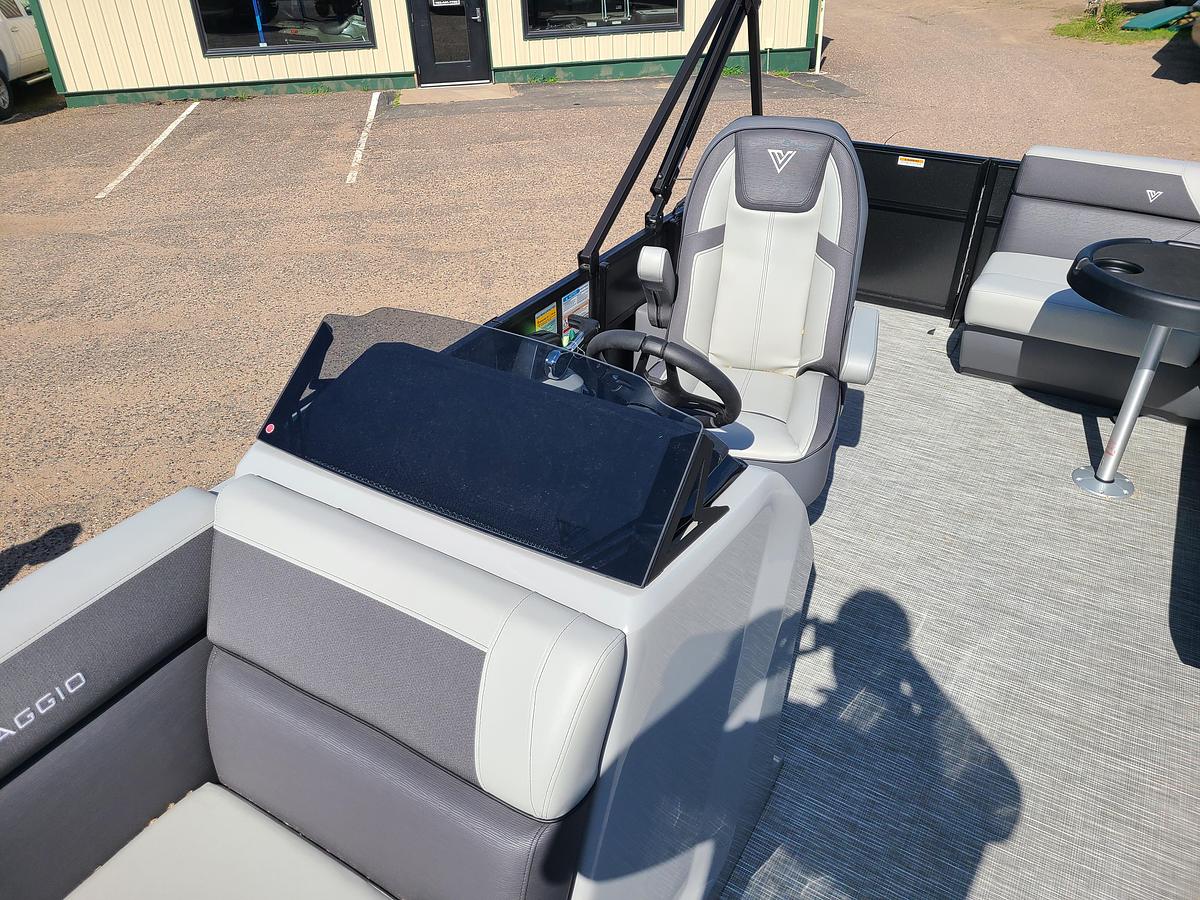 2026 Viaggio Lago V18C With A 60HP Suzuki Motor