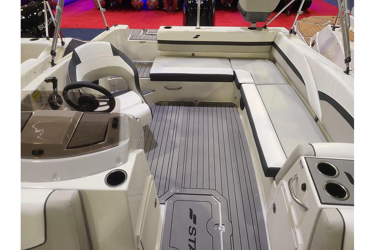 2025 Starcraft SVX 191 Deck Boat W/ 150HP Suzuki Motor & Trailer