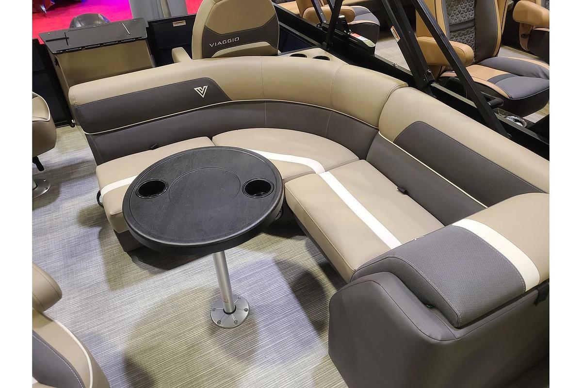 2025 Viaggio Lago X20F W/ 115HP Suzuki Motor