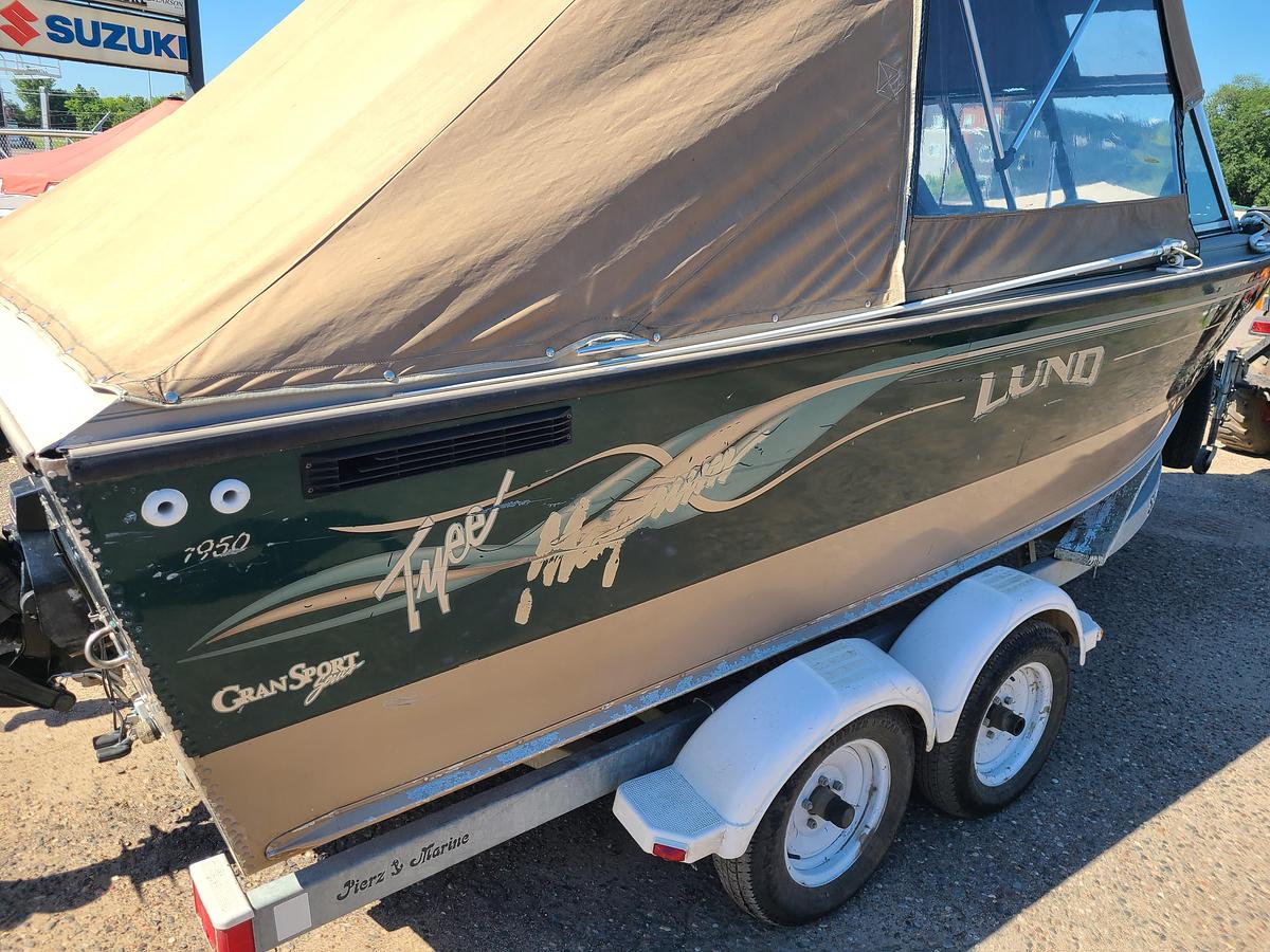 Used 1999 Lund 1950 Tyee