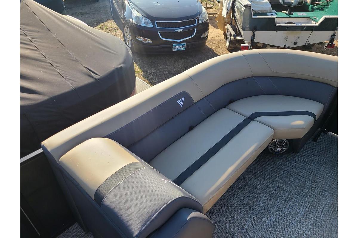 2025 Viaggio Lago X22U