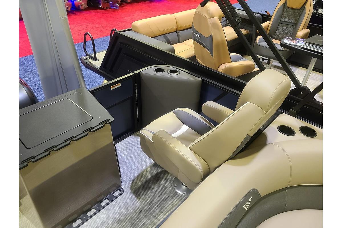 2025 Viaggio Lago X20F W/ 115HP Suzuki Motor