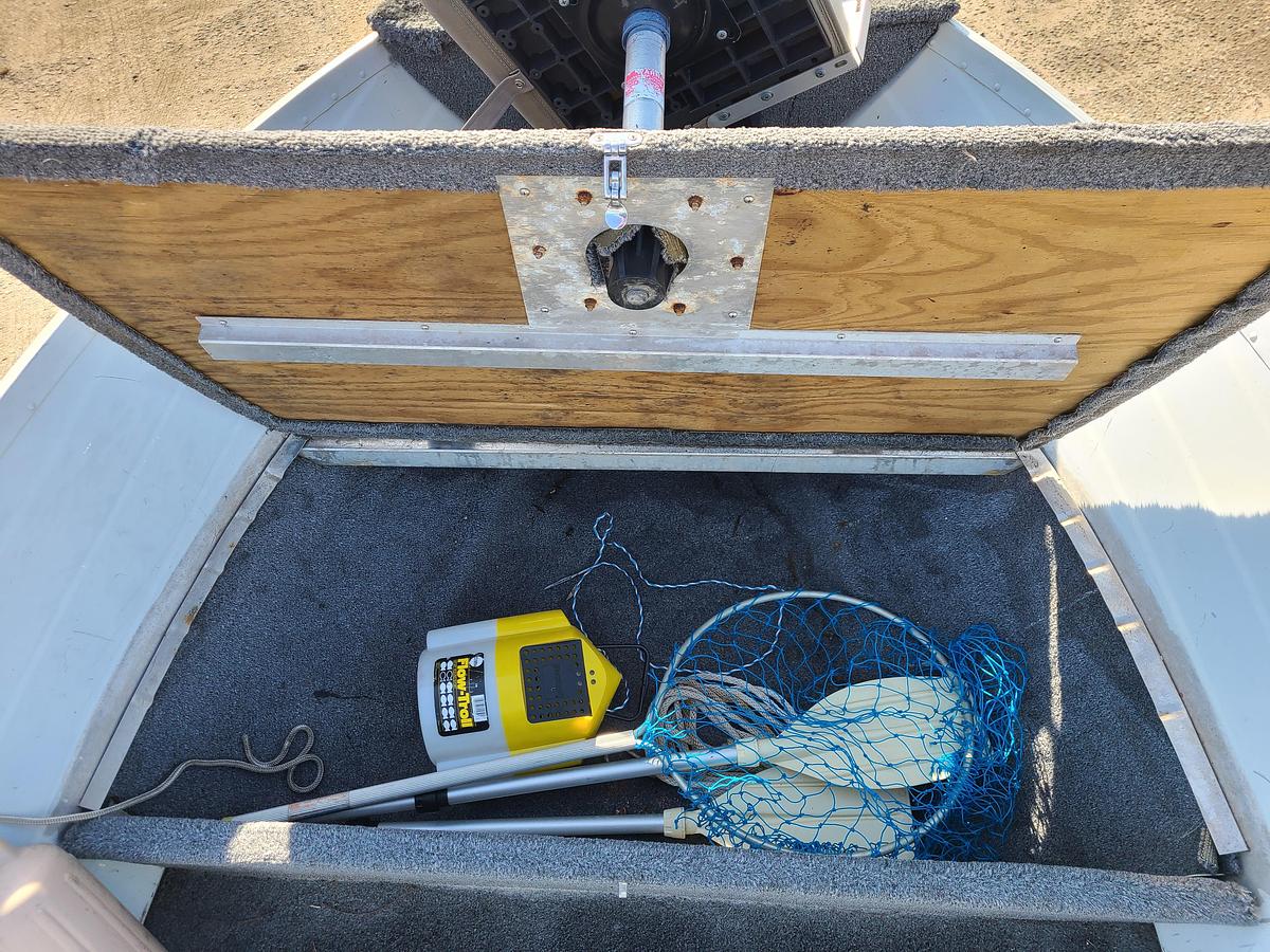 Used 1989 Sylvan Sea Monster W/ 25HP Honda 4-Stroke