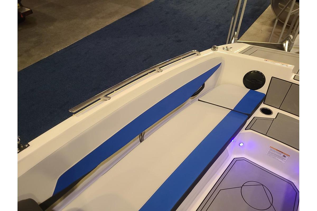 2026 Starcraft SV 18 OB With A 140HP Suzuki Motor