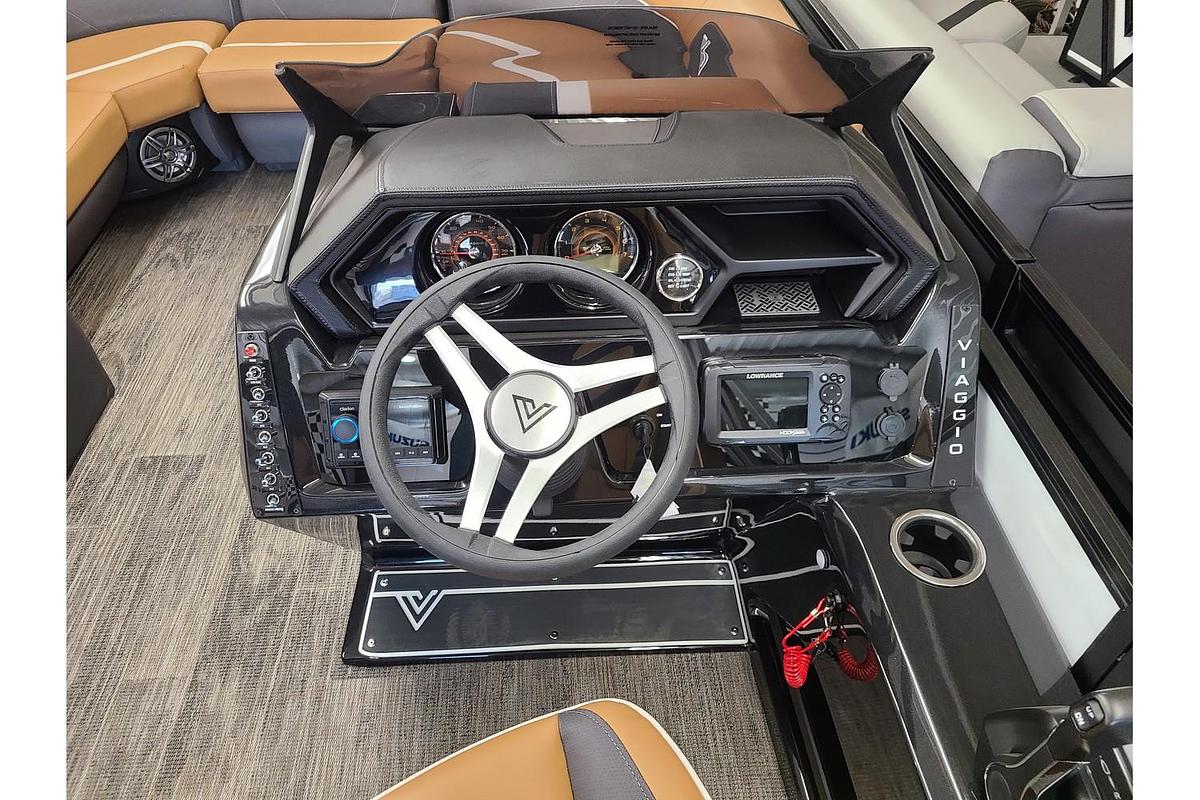 2025 Viaggio Lago X22Q W/ Suzuki 115HP Stealth Motor