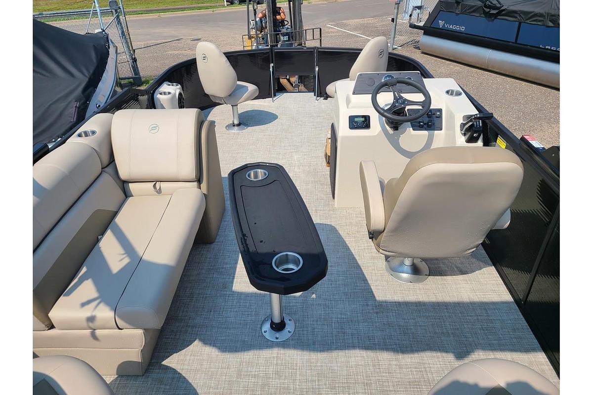 2024 Flagship 18FC