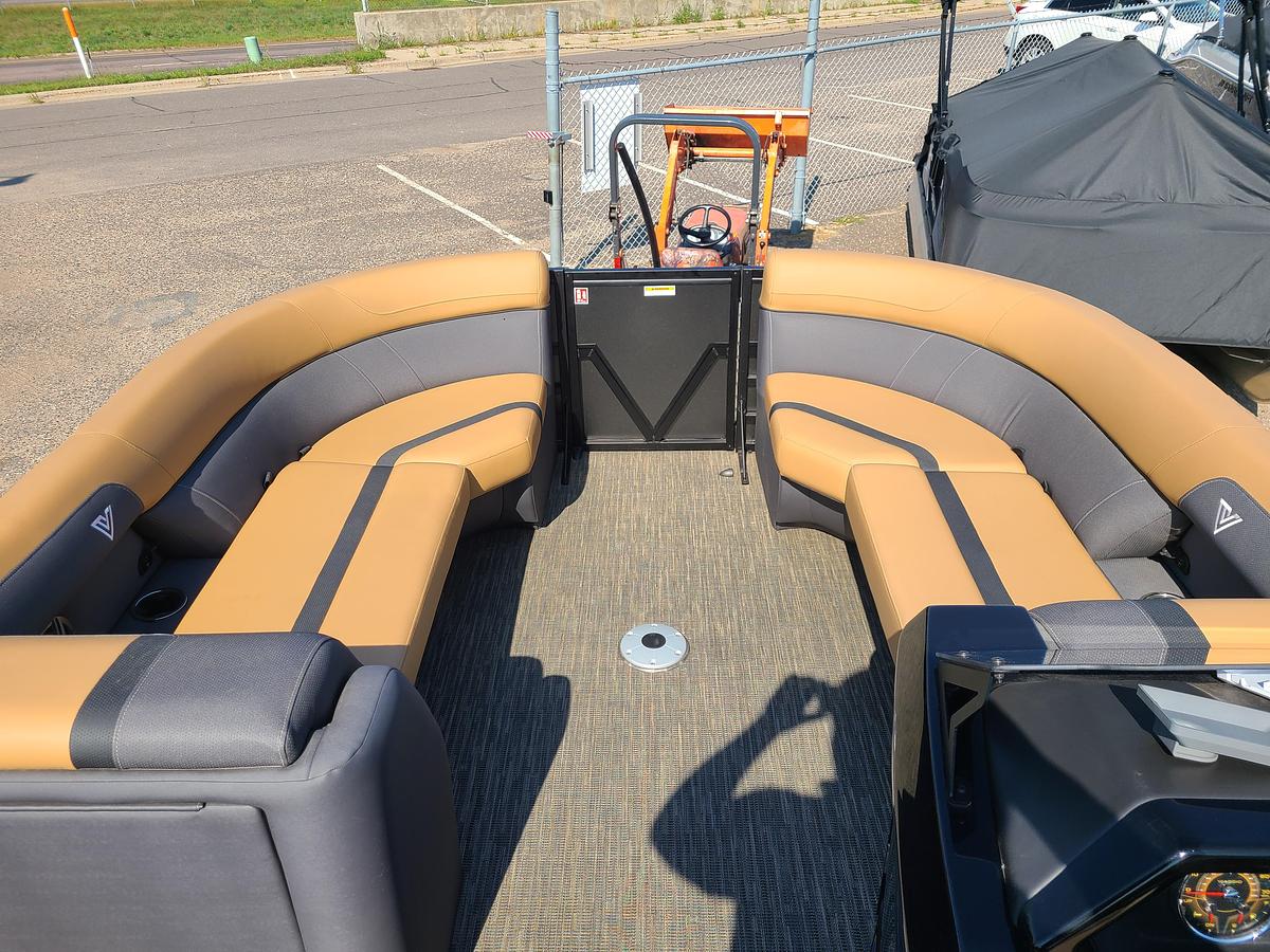 2026 Viaggio Lago X22Q Tritoon With A 200HP Suzuki Stealth Motor