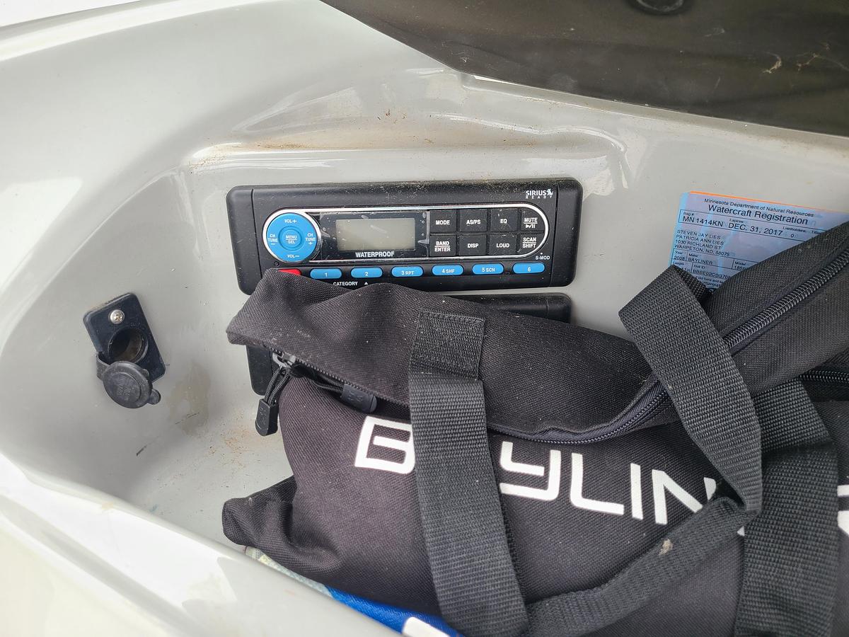 Used 2008 Bayliner 185BR With A 4.3L Mercruiser