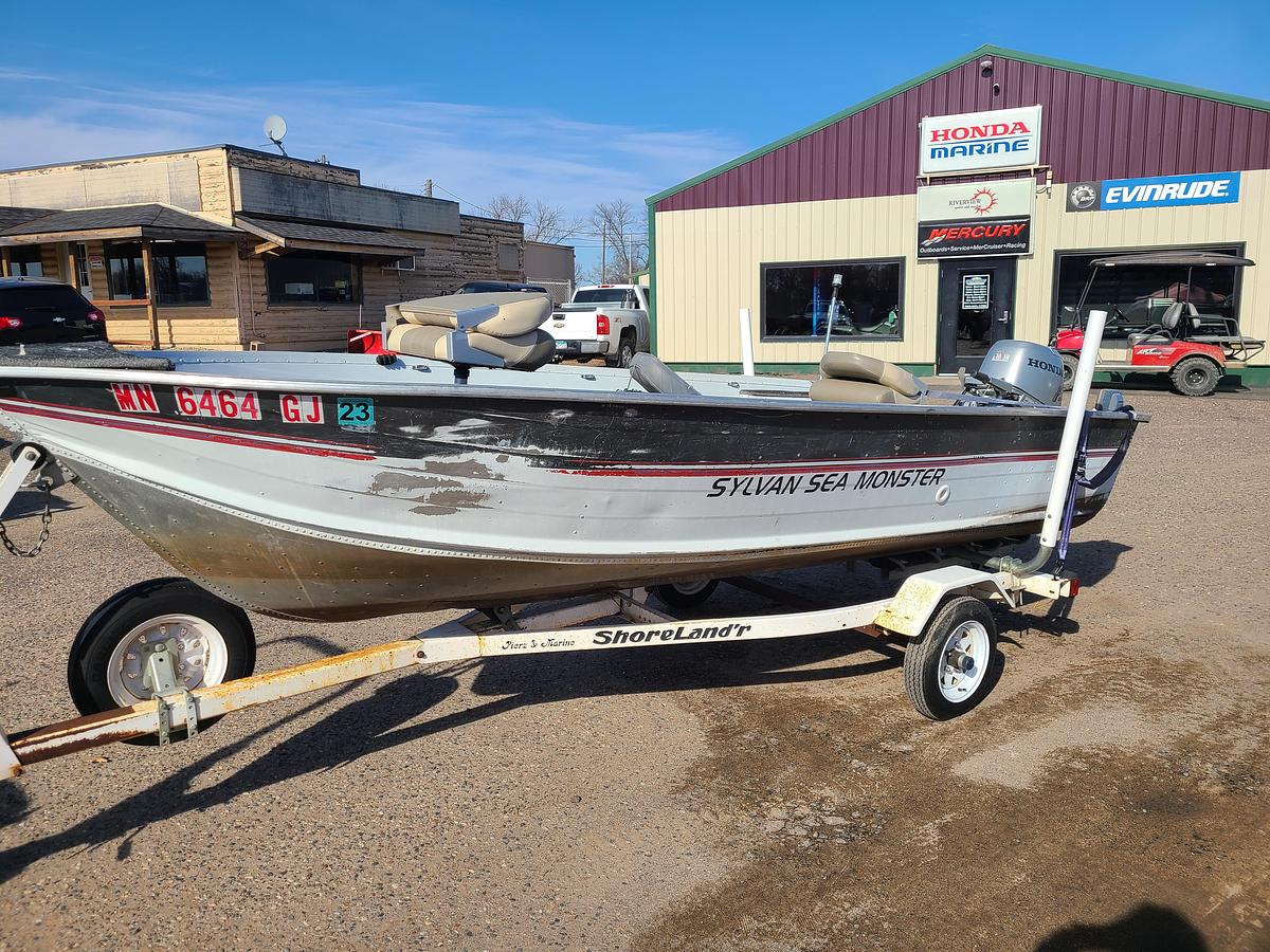 Used 1989 Sylvan Sea Monster W/ 25HP Honda 4-Stroke