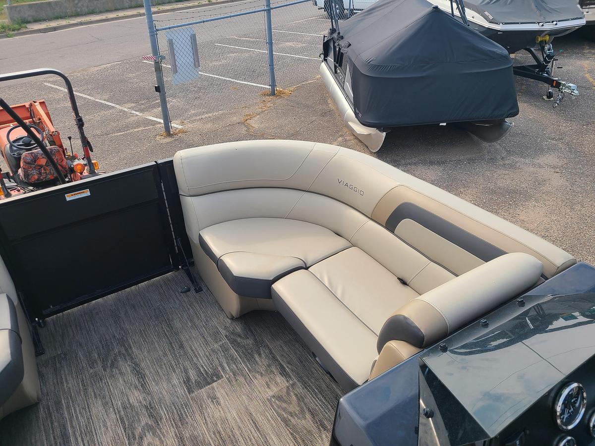 Used 2022 Viaggio Lago 22U Tritoon With 150HP Suzuki Motor & Yacht Club Trailer