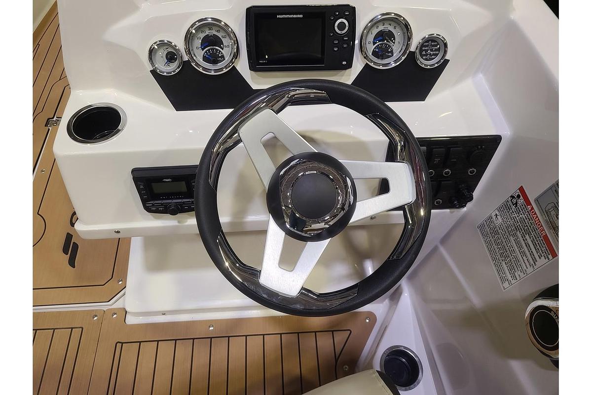 2025 Starcraft SVX 171 W/ A Suzuki 115HP Motor & Trailer