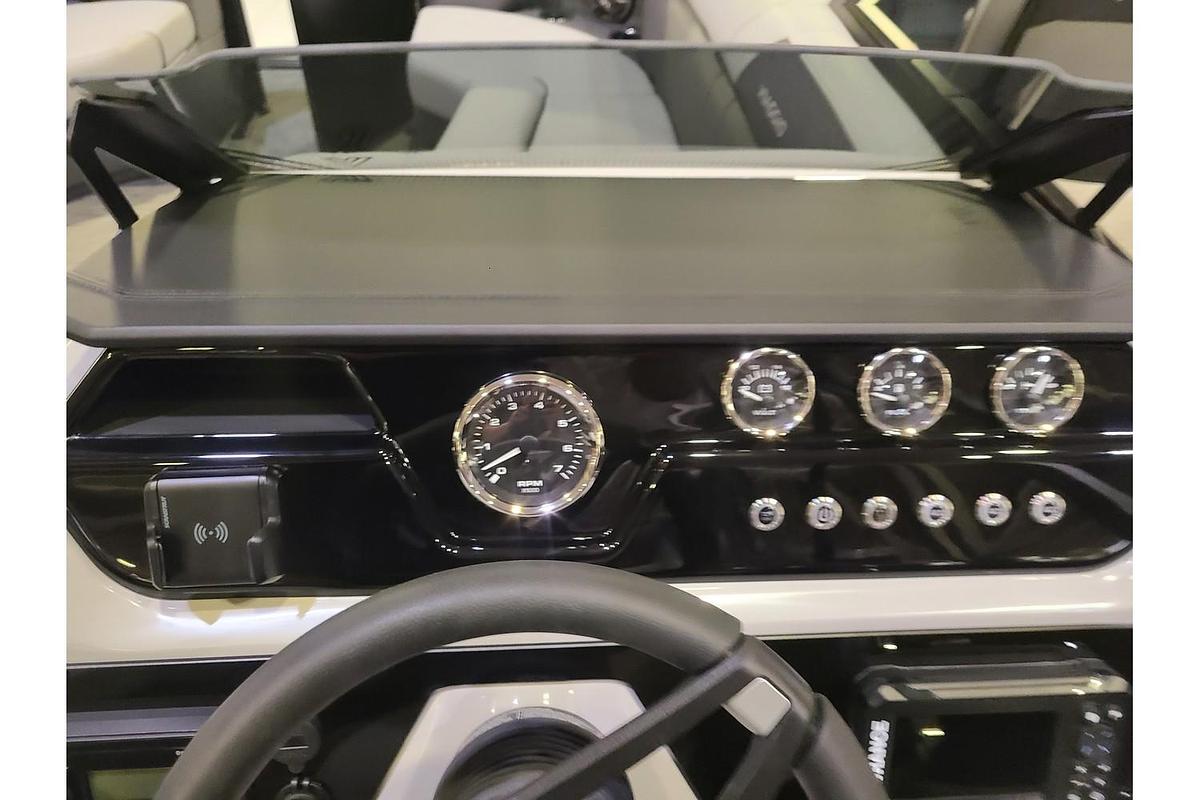 2026 Viaggio Lago V22U