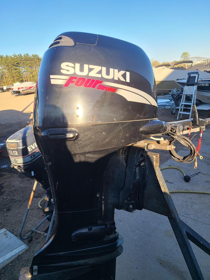 Used 2002 Suzuki Marine 115HP 4-Stroke Tiller