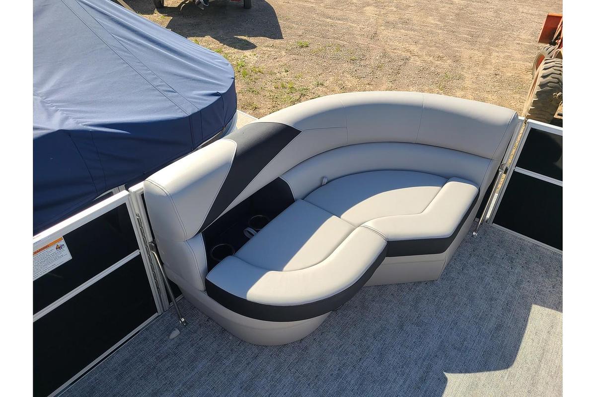 2024 Trifecta LE Series 20C2 With A 60HP Suzuki Motor