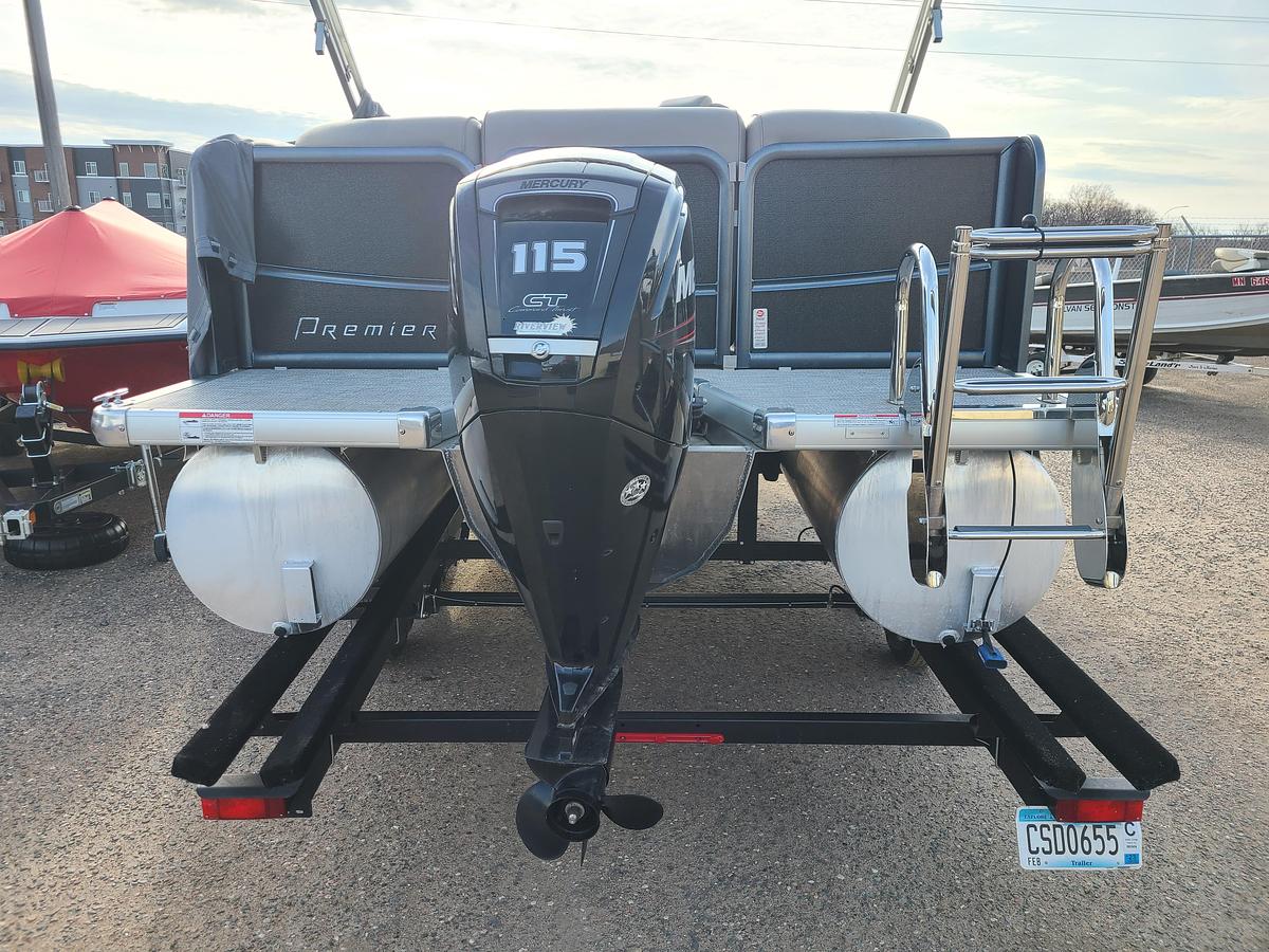 Used 2018 Premier 230 Sunsation RF With A 115HP Mercury Motor
