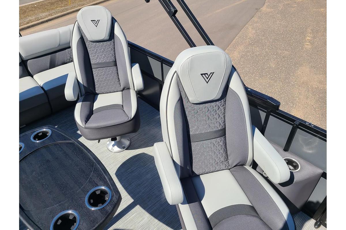2025 Viaggio Lago Z22Q Tritoon W/ 150HP Suzuki Motor & Yacht Club Deluxe Bunk Trailer