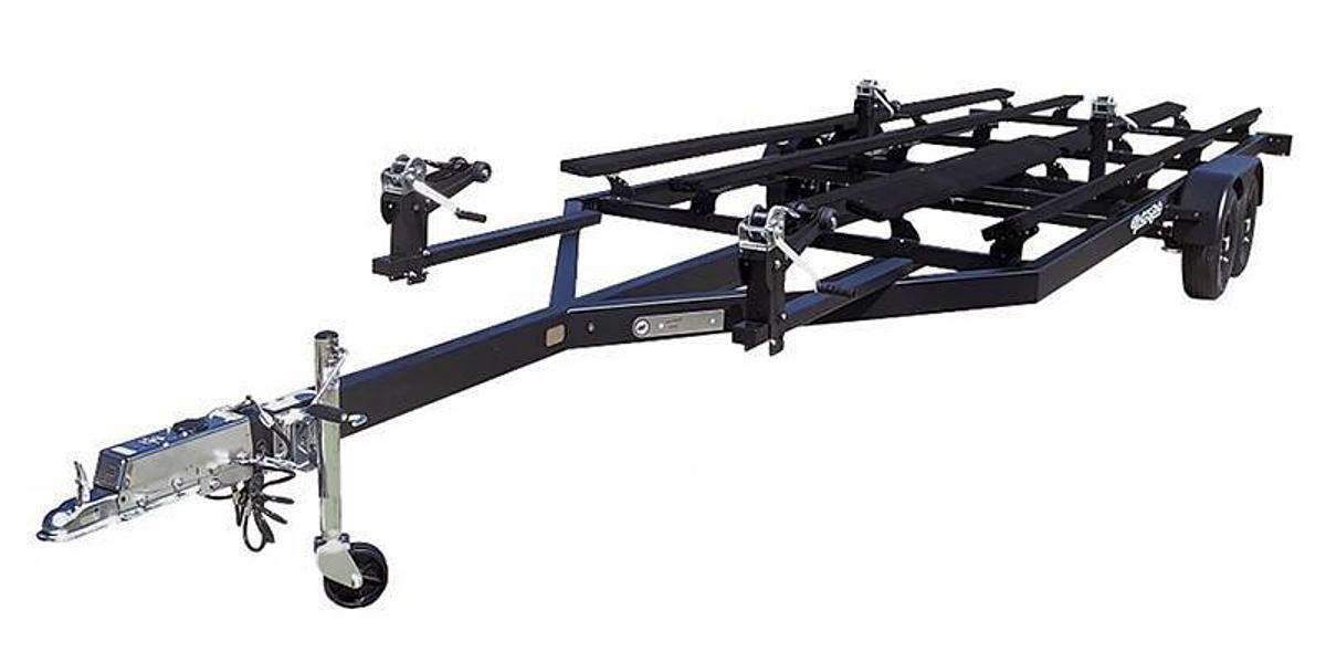 2025 Yacht Club Steel PWC WC452T