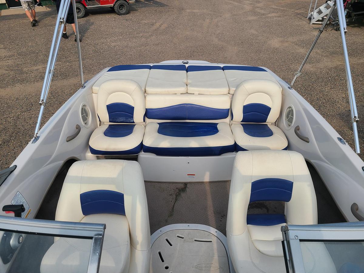 Used 2004 Tahoe Q4 Fish & Ski