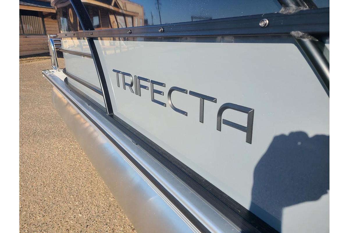 2023 Trifecta C Series 24RF