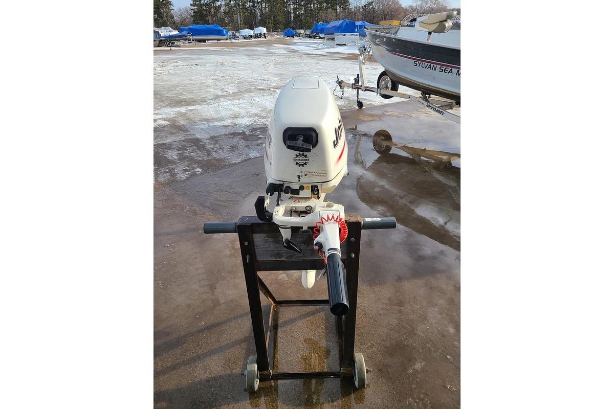Used 2005 Johnson 9.9HP 4-Stroke Tiller